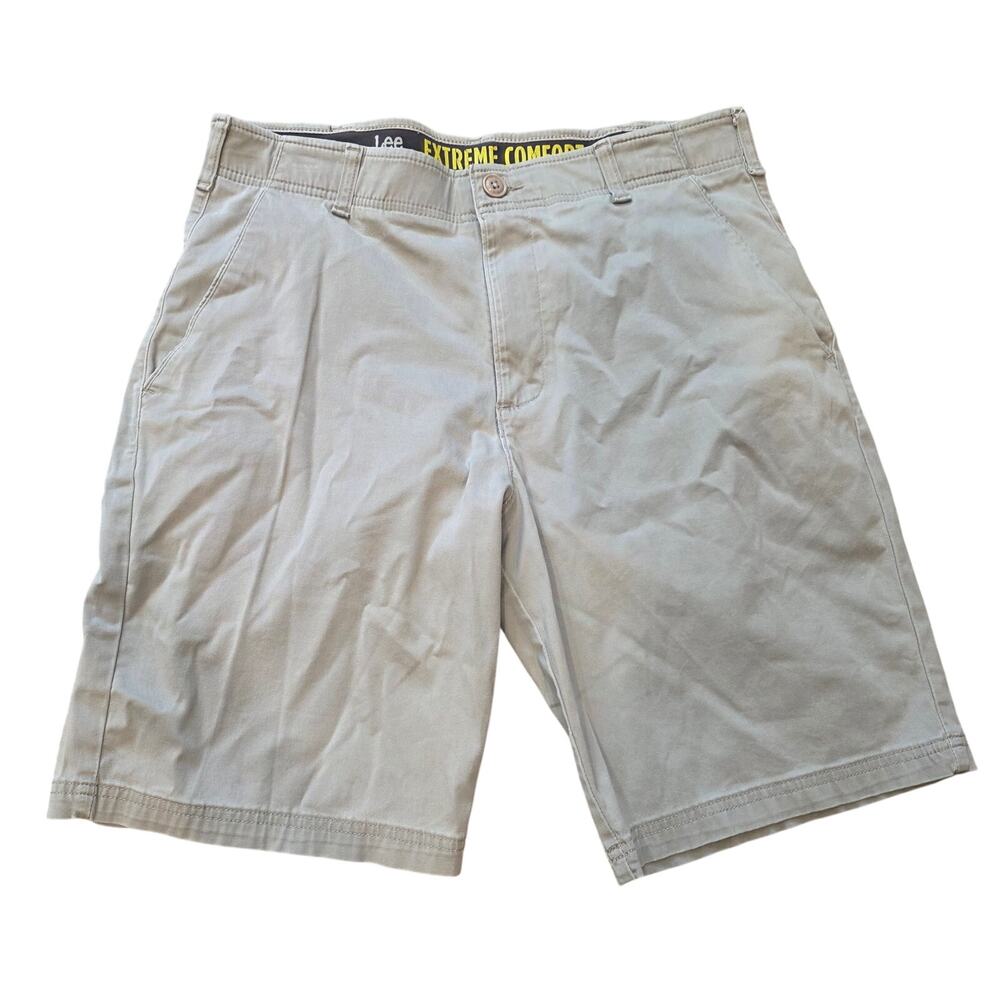Lee Comfort khaki extreme comfort elastic waist shorts sz 34